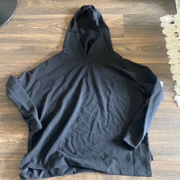 Black Hoodie - Picture 1 of 4